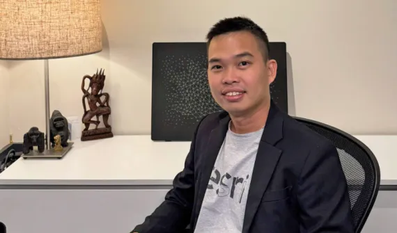 AU EYSA winner_Thuong Tarn